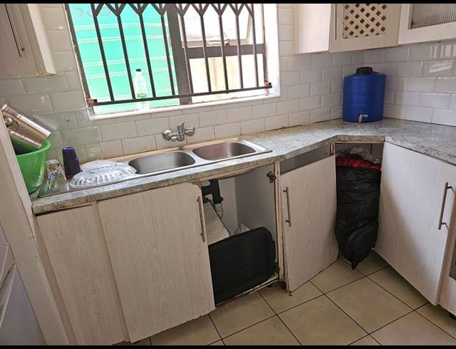 BUSINESS PROPERTY TO RENT IN SIBASA